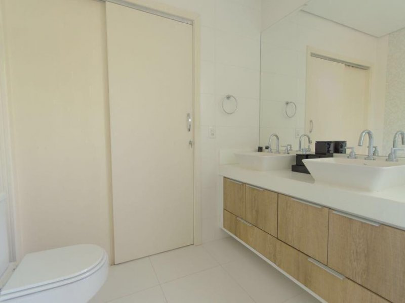 Casa de condomínio à venda Caguaçu com 582m² e 5 quartos por R$ 1.900.000 - 1145328992-johr5198.JPG