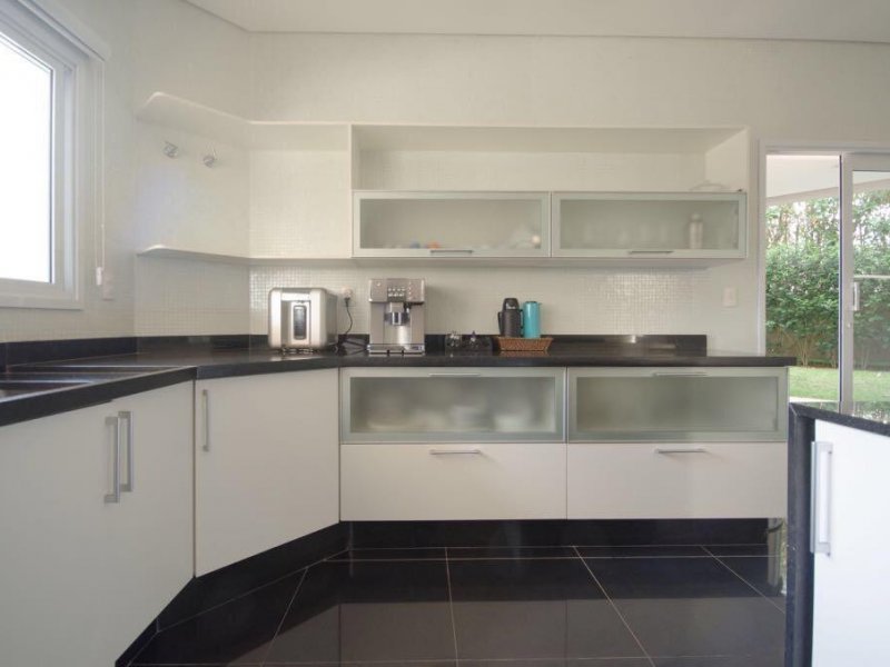 Casa de condomínio à venda Caguaçu com 582m² e 5 quartos por R$ 1.900.000 - 2111132589-rohc5090.JPG