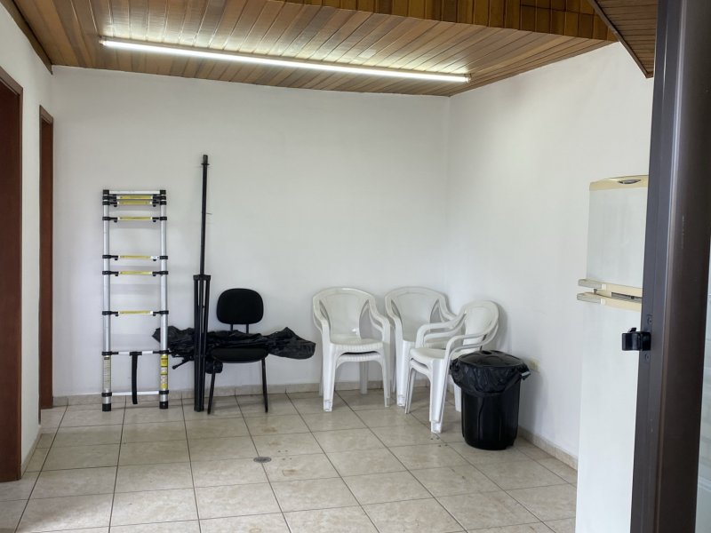 Comercial para alugar Barra Funda com 165m² e  quartos por R$ 5.000 - 1084647379-img-2891.JPEG