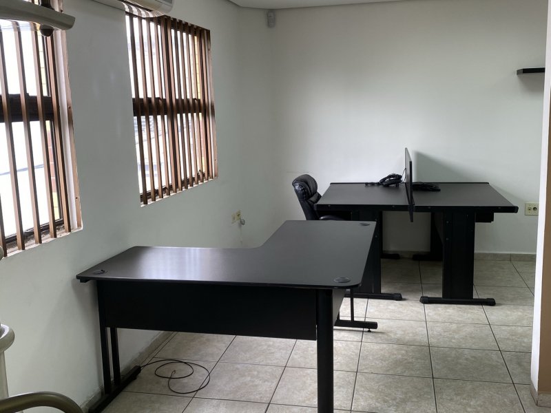 Comercial para alugar Barra Funda com 165m² e  quartos por R$ 5.000 - 1954358384-img-2898.JPEG