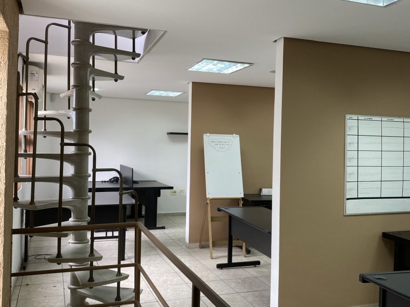 Comercial para alugar Barra Funda com 165m² e  quartos por R$ 5.000 - 2084091783-img-2897.JPEG
