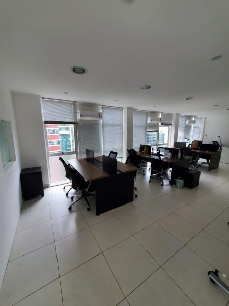 Comercial à venda Jd. Marilu com 81m² e 1 quarto por R$ 680.000 - 1443368192-3710339335.png