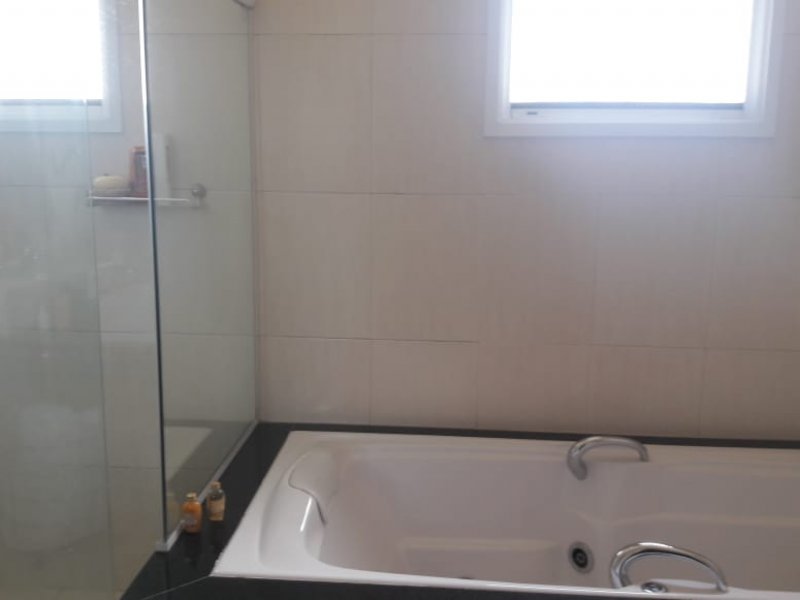 Casa de condomínio à venda Medeiros com 300m² e 3 quartos por R$ 1.100.000 - 2004753150-whatsapp-image-2020-05-18-at-09.jpeg