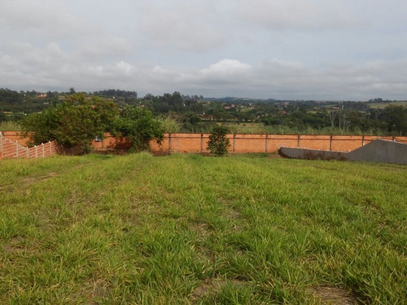 imóvel com 1300m² - condominio mont serrat  - Salto