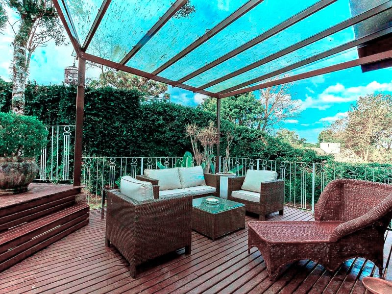 Casa à venda Santo Inácio com 450m² e 6 quartos por R$ 1.850.000 - 1927736796-deck-longe.jpg