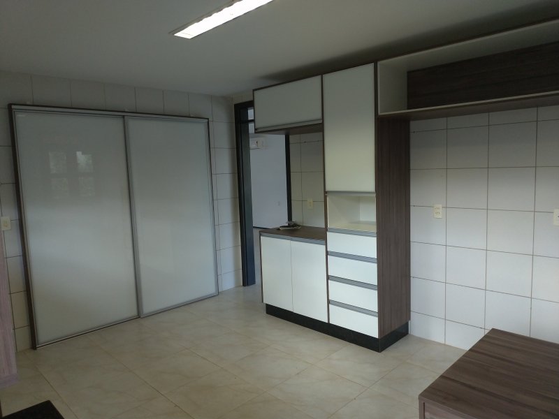 Casa de condomínio à venda Coaçu com 340m² e 4 quartos por R$ 1.600.000 - 918280328-p-20190530-142042-vhdr-auto.jpg