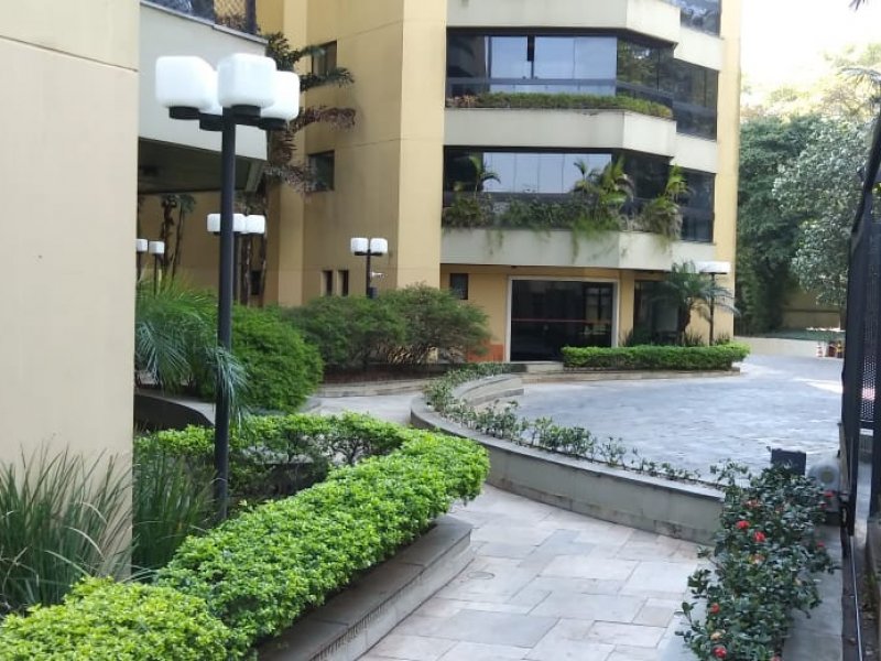 Apartamento à venda Vila Suzana com 214m² e 3 quartos por R$ 1.100.000 - 853011778-f6dc8d6d-51b9-454f-af21-9fab3b8b8ae8.jpeg