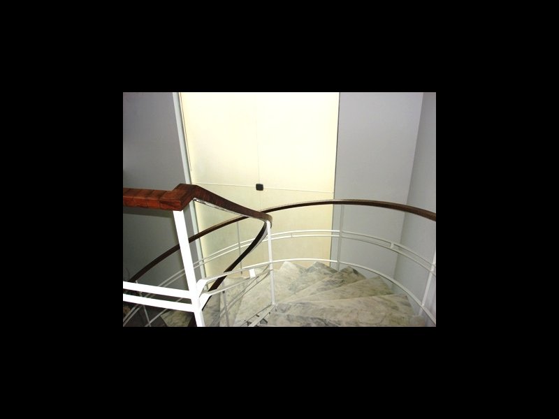 Casa à venda Alto da Lapa com 495m² e 5 quartos por R$ 2.400.000 - 1010725915-escada-i.jpg