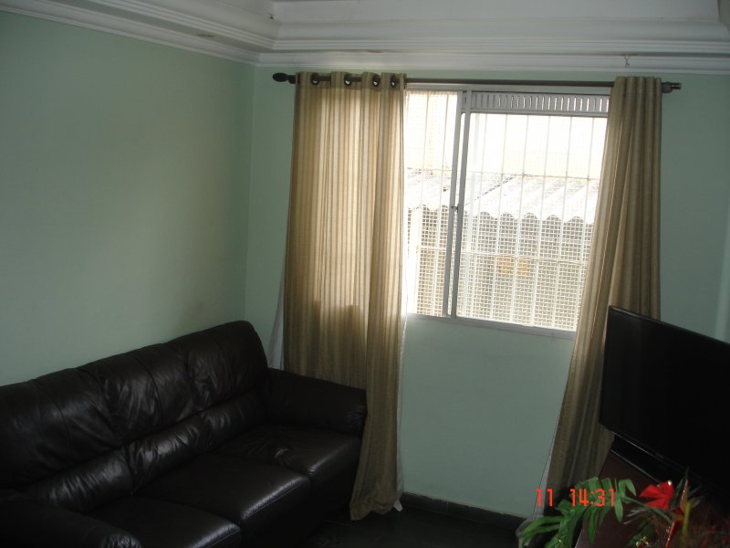 Apartamento à venda Jardim Nova Europa com 79m² e 3 quartos por R$ 215.000 - 1452821326-dsc09017.JPG
