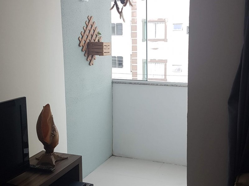 Apartamento à venda Kobrasol com 67m² e 3 quartos por R$ 330.000 - 1816136041-foto08-sacada.jpg