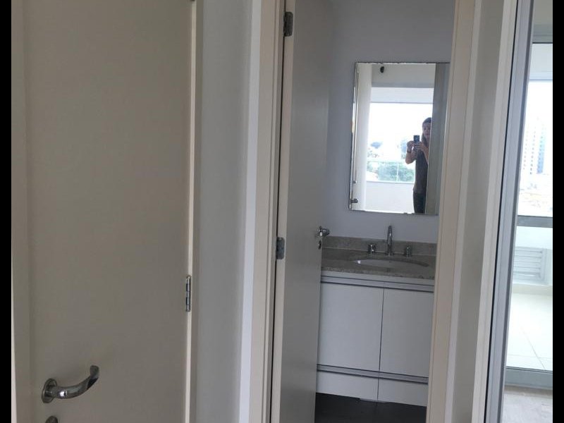 Apartamento para alugar Vila Dom Pedro I com 41m² e 1 quarto por R$ 2.200 - 1238970907-banheiro-gabinete.jpg