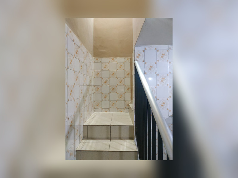 Casa à venda Bento Ribeiro com 90m² e 2 quartos por R$ 159.000 - 05-escada.jpg