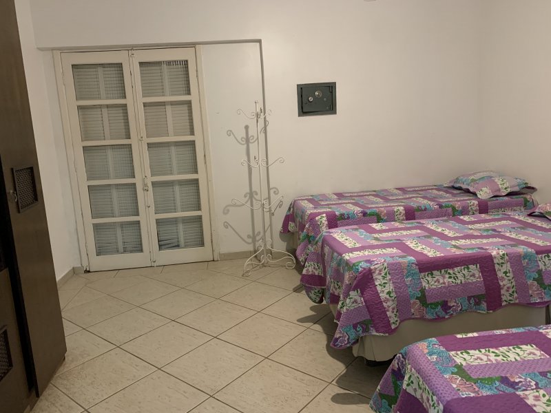 imóvel com 260m² - Praia da Enseada - Guarujá