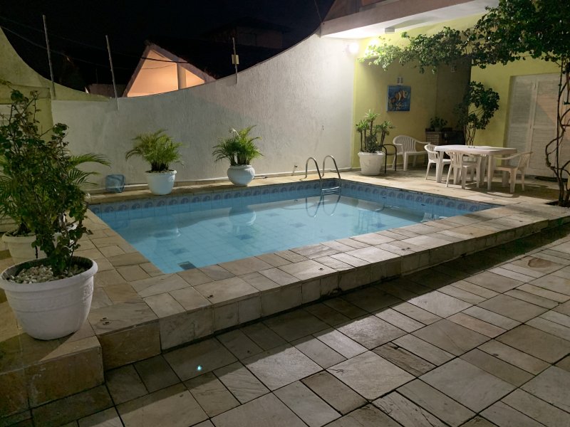 imóvel com 260m² - Praia da Enseada - Guarujá