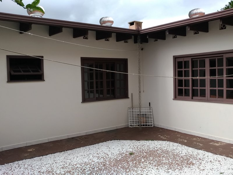 imóvel com 353m² - Xaxim - Curitiba