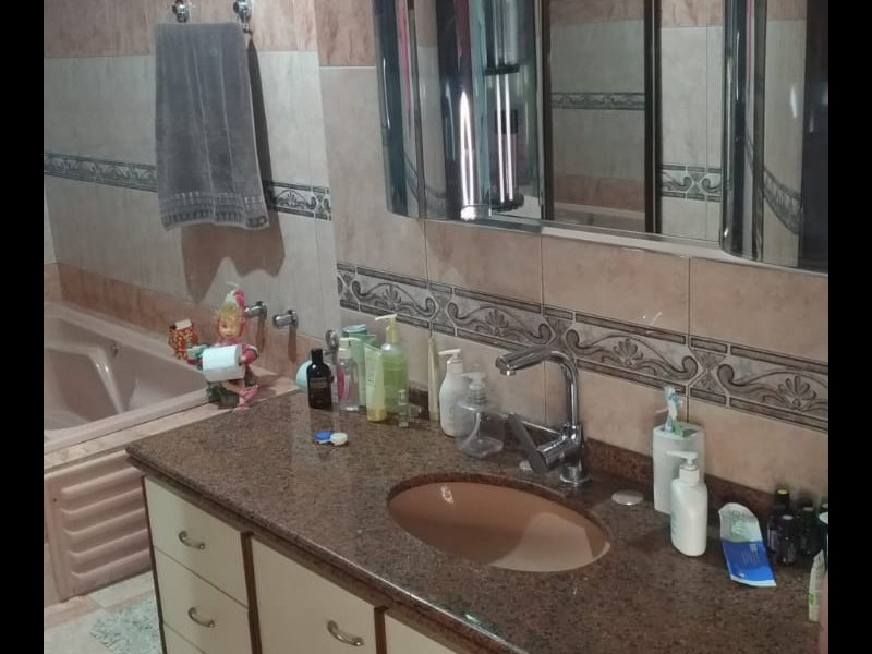 imóvel com 353m² - Xaxim - Curitiba