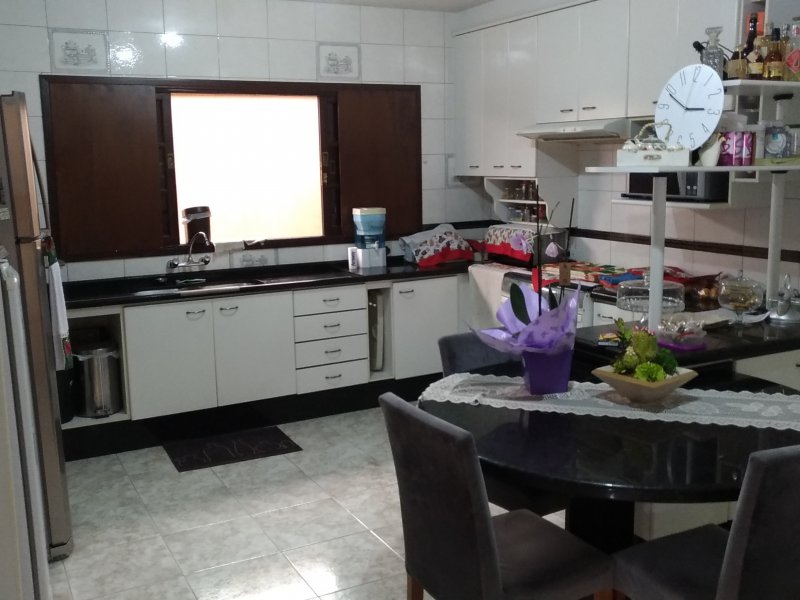 imóvel com 353m² - Xaxim - Curitiba