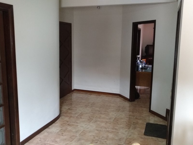 imóvel com 353m² - Xaxim - Curitiba