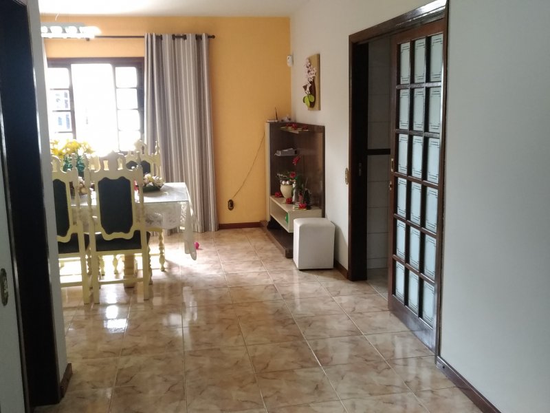 imóvel com 353m² - Xaxim - Curitiba