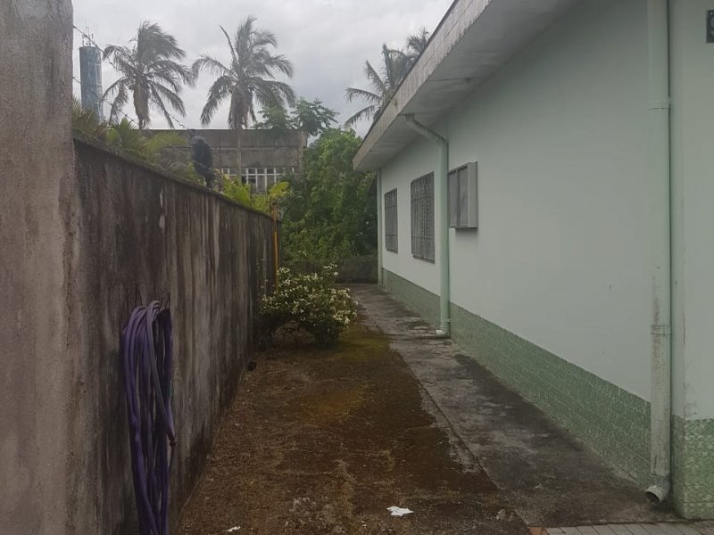Casa à venda Centro com 1000m² e 3 quartos por R$ 1.200.000 - 673223570-18213648-4f35-4273-a4ae-ca510e480743.jpg