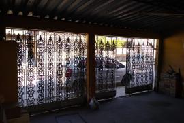 Casa à venda Vila aeroporto  com 92m² - 2 dormitórios -  vagas - R$ 160.000 - 1921936269-casa102.jpg