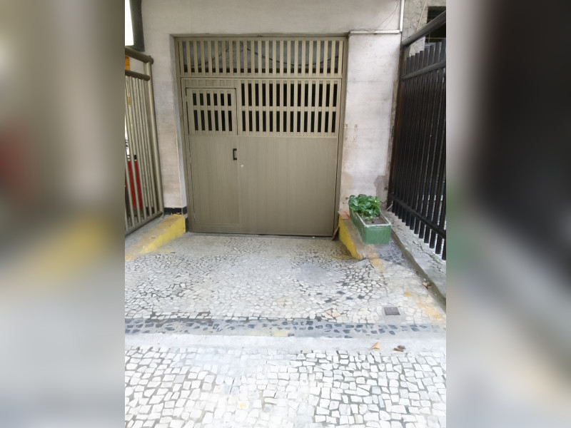 Apartamento à venda Copacabana com 120m² e 3 quartos por R$ 967.000 - entrada-da-garagem.jpg