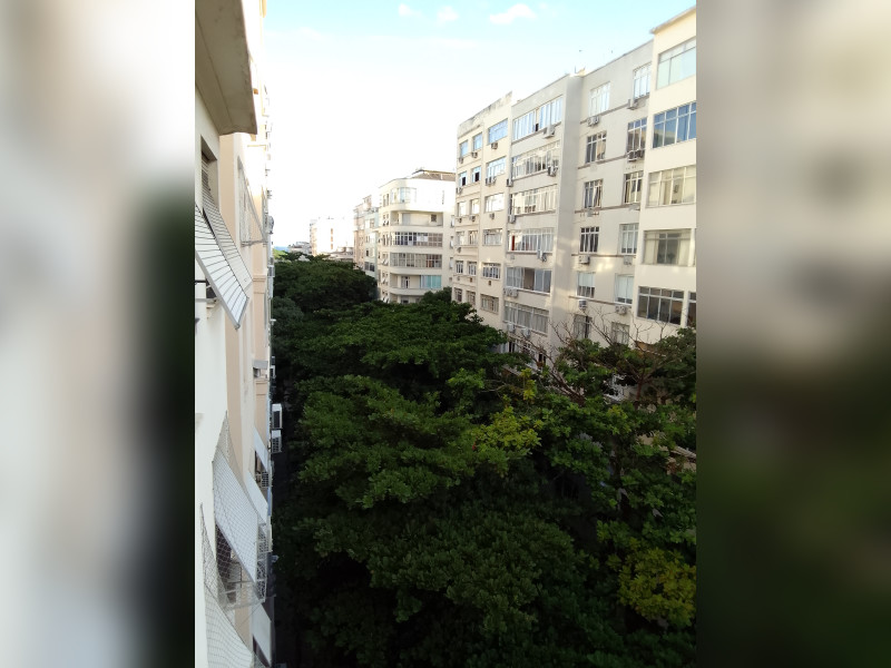 Apartamento à venda Copacabana com 120m² e 3 quartos por R$ 967.000 - vista-da-janela-da-sala.jpg