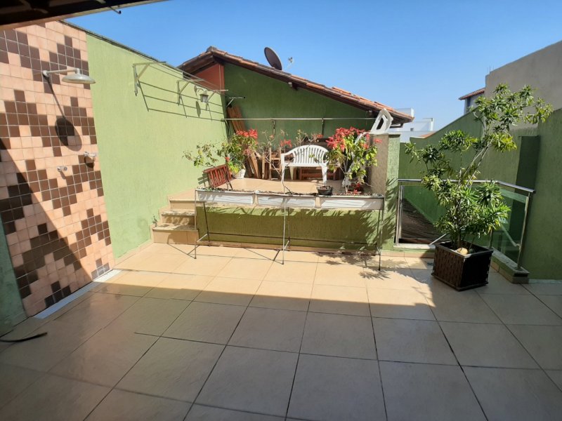 Casa à venda Pirajá com 160m² e 3 quartos por R$ 570.000 - 1307429254-ff77714b-9afa-43bc-8446-1eeeb1558827.jpeg