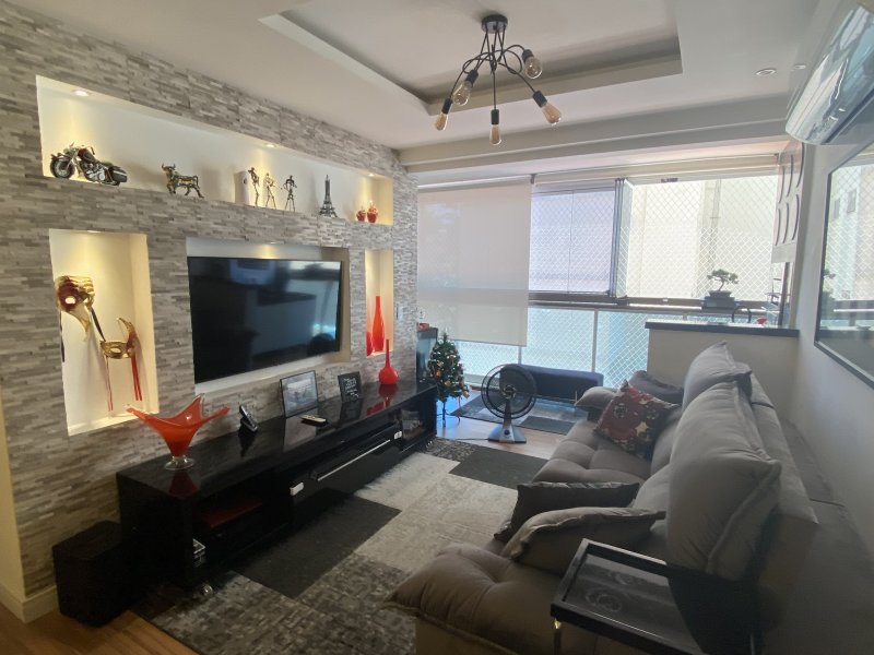 Apartamento à venda Icaraí com 82m² e 2 quartos por R$ 680.000 - 1970555966-37b50e9a-7cbf-4878-9381-19a42ca2fcf6.jpeg