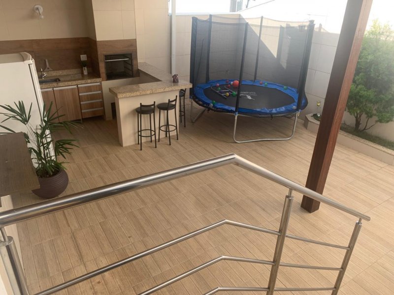 Casa à venda Europa com 247m² e 3 quartos por R$ 660.000 - 2017882733-9074dab6-1b91-4501-af33-ba17a6992b65.jpeg