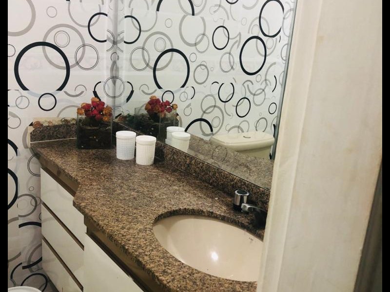 Apartamento à venda Vila Maracana com 60m² e 3 quartos por R$ 300.000 - 142538928-banheiro-3.jpeg