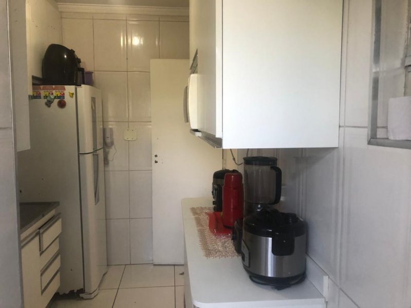 Apartamento à venda Vila Maracana com 60m² e 3 quartos por R$ 300.000 - 755895436-cozinha-2.jpeg