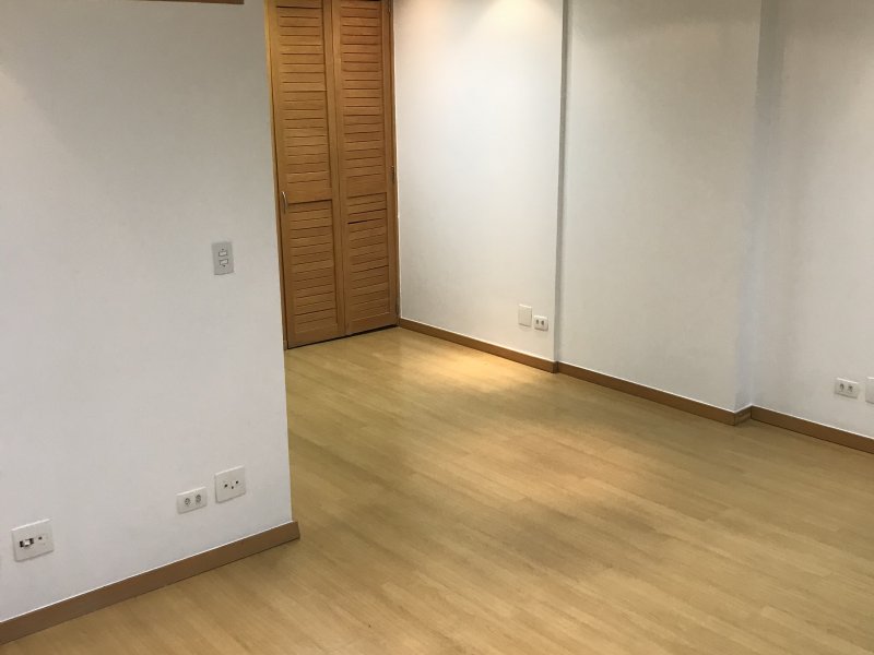 Comercial à venda Santo Amaro com 70m² e  quartos por R$ 280.000 - 1622153525-df2bf9cc-1806-4279-8ebd-2ca252ada7a6.jpeg