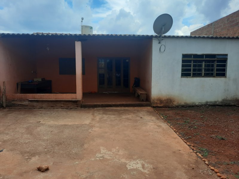 Casa à venda Bosque Santa Mônica II com 250m² e 3 quartos por R$ 150.000 - 350751874-20201204-124656.jpg