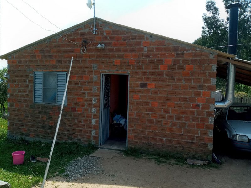 Casa à venda Interior  com 10m² e 2 quartos por R$ 87.000 - 259965309-f122a316-7eef-4b6c-b4d2-12ddaf7b55c2.jpg