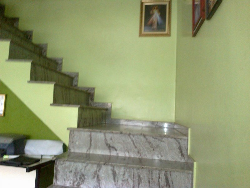 Casa à venda Pavuna com 240m² e 3 quartos por R$ 350.000 - 1934674282-escada.jpg