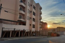 Apartamento à venda Jardim Saira com 100m² - 3 dormitórios -  vagas - R$ 330.000 - 23-fachada1.jpg