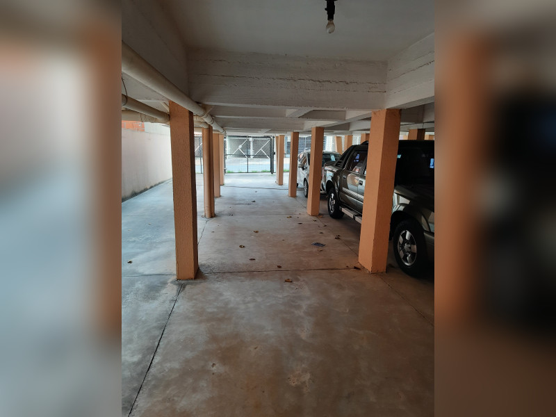 Apartamento à venda Jardim Saira com 100m² e 3 quartos por R$ 330.000 - 18-garagem.jpg