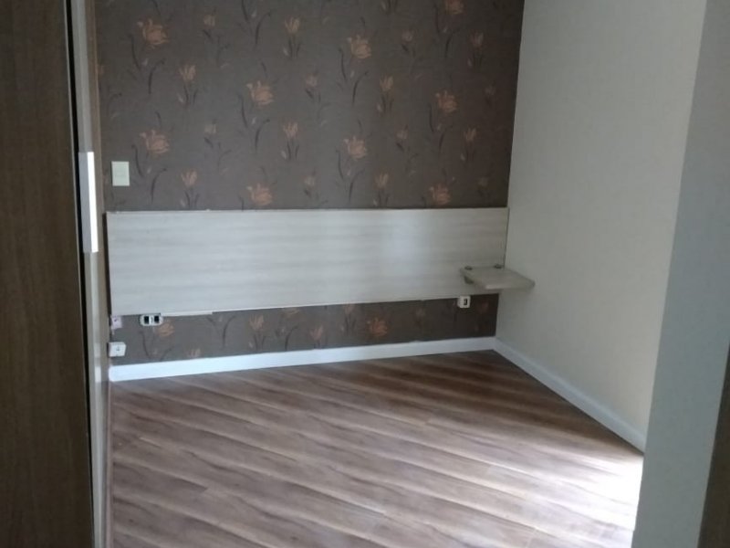 Casa de condomínio à venda Bairro dos Casa com 157m² e 3 quartos por R$ 498.000 - 1259709155-suite.jpg