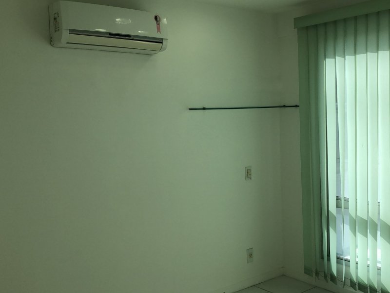 Comercial à venda Icaraí com 35m² e 3 quartos por R$ 210.000 - 43643272-b5d7bc11-4625-471e-8c80-0d5a04d28f18.jpeg