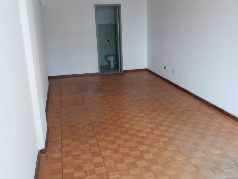Comercial à venda Centro Histórico com 37m² e  quartos por R$ 198.900 - 427683253-20200911-081536.jpg