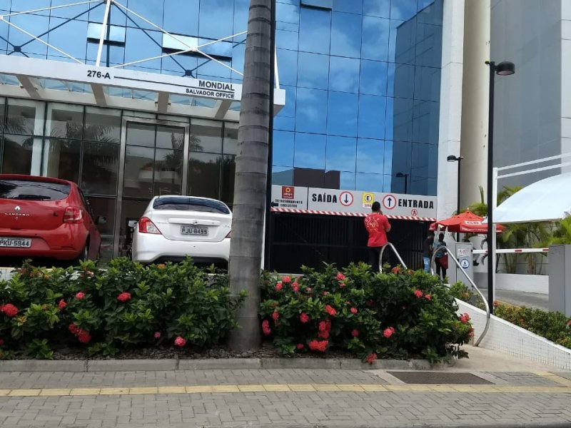 Comercial à venda Caminho das Árvores com 30m² e  quartos por R$ 230.000 - 2019557396-img-20201112-wa0003.jpg