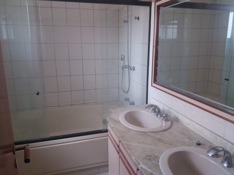 Apartamento à venda Centro com 280m² e 4 quartos por R$ 1.200.000 - 939727814-suite-master-banheiro.jpg