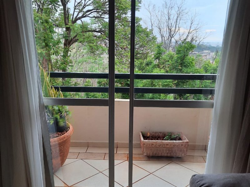 imóvel com 104m² - Jd Castelo Branco  - Ribeirão Preto