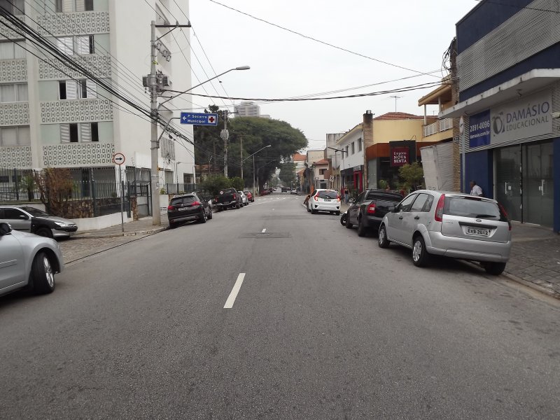 Apartamento para alugar Tatuapé com 77m² e 2 quartos por R$ 1.200 - 1993014701-rua.JPG