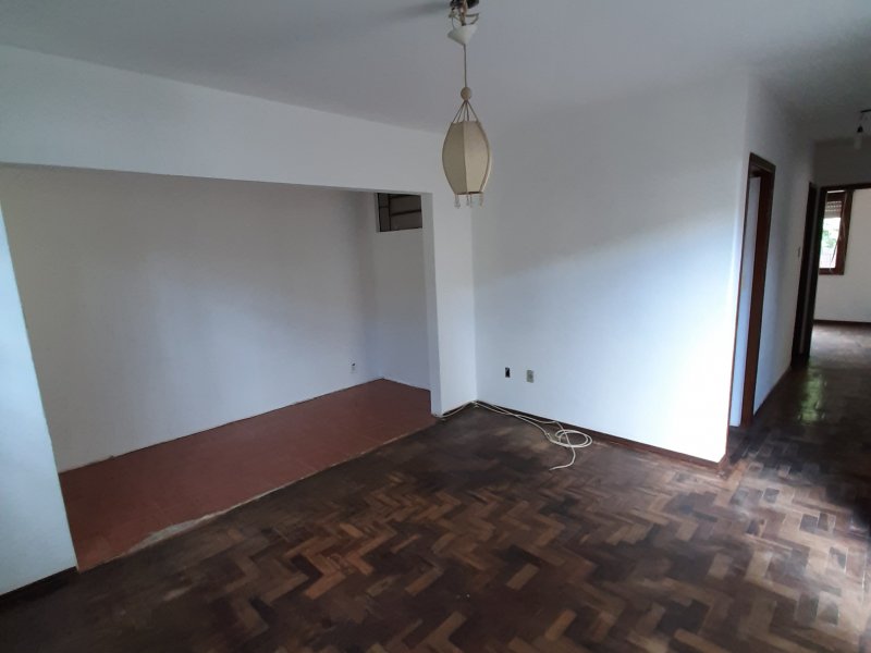 Casa à venda Sarandi com 124m² e 3 quartos por R$ 390.000 - 272152593-20200403-145226.jpg