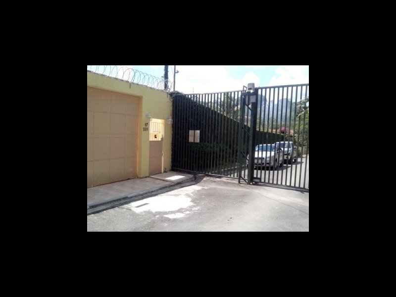 imóvel com 1200m² - Chácara São João - Carapicuiba