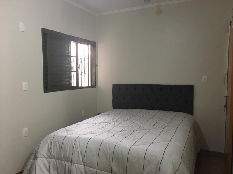 Casa à venda Vila Tiberio com 160m² e 3 quartos por R$ 350.000 - 204360167-41457dec-d73e-4a94-aa4e-b16fb3dac565.jpg