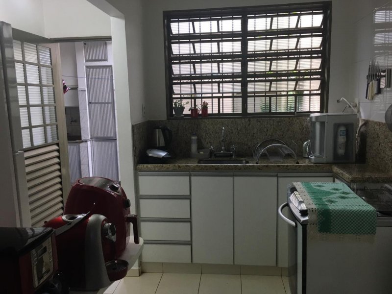 Casa à venda Vila Tiberio com 160m² e 3 quartos por R$ 350.000 - 2061266356-4670119b-8711-45ff-8a13-e3b8aa62b616.jpg