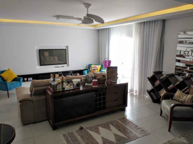 Casa à venda Jardim Brasília com 170m² e 3 quartos por R$ 650.000 - 1581167641-6a3a0b44-bcfd-4931-bd07-2105d627c238-1.jpg